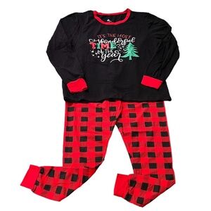 Christmas Pajamas Womans Size L It's Most Wonderful Time Of Year Black Red Plaid